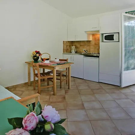 Lovely Apartment In Borgo With Shared Pool Extérieur photo