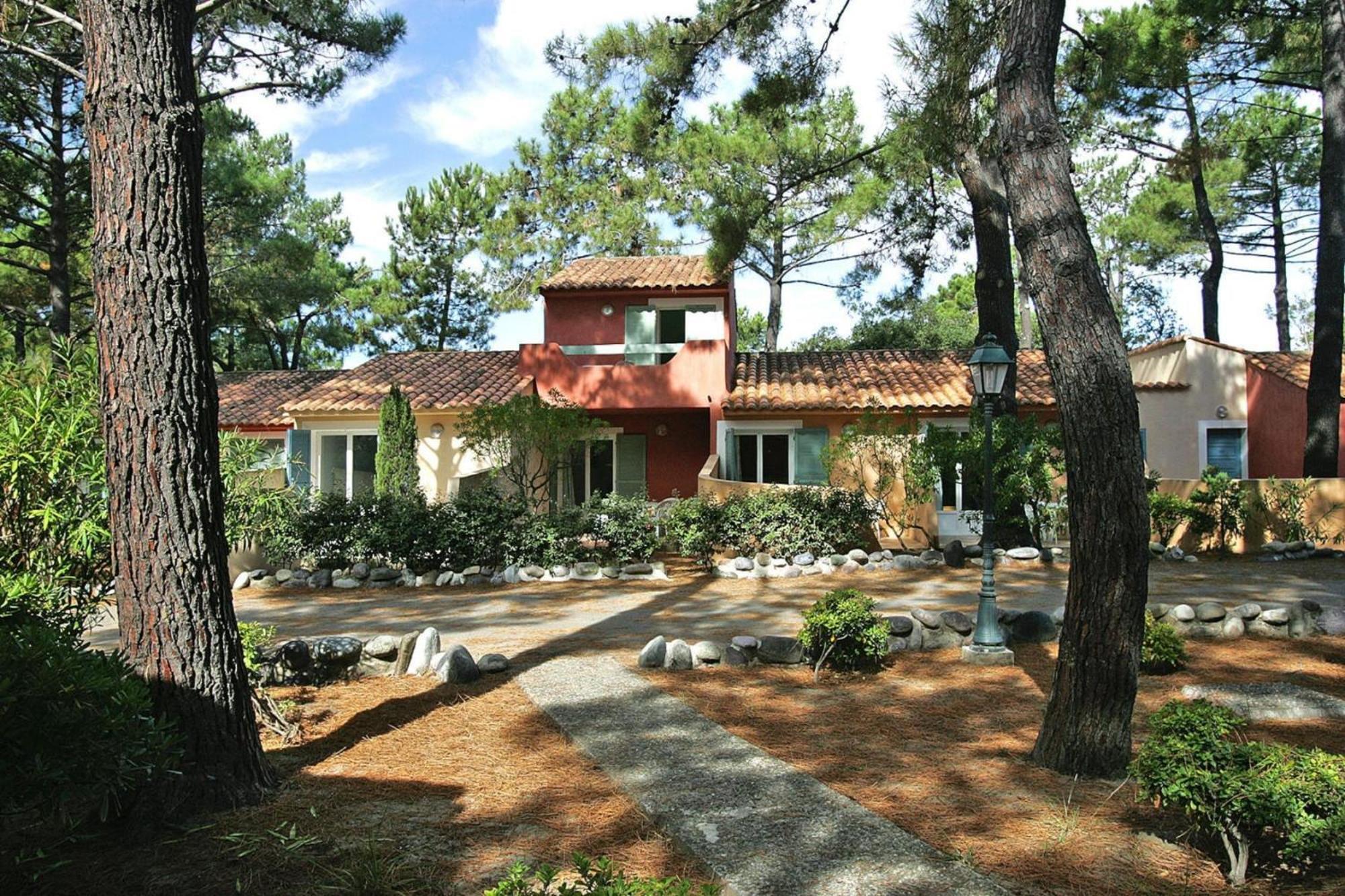 Appartement Lovely In Borgo With Shared Pool